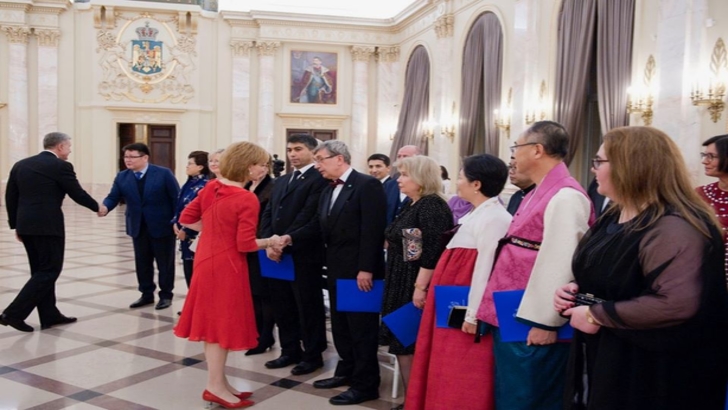 MS Margareta, Custodele Coroanei, și Valeri Kuzmin, ambasadorul Federației Ruse la București